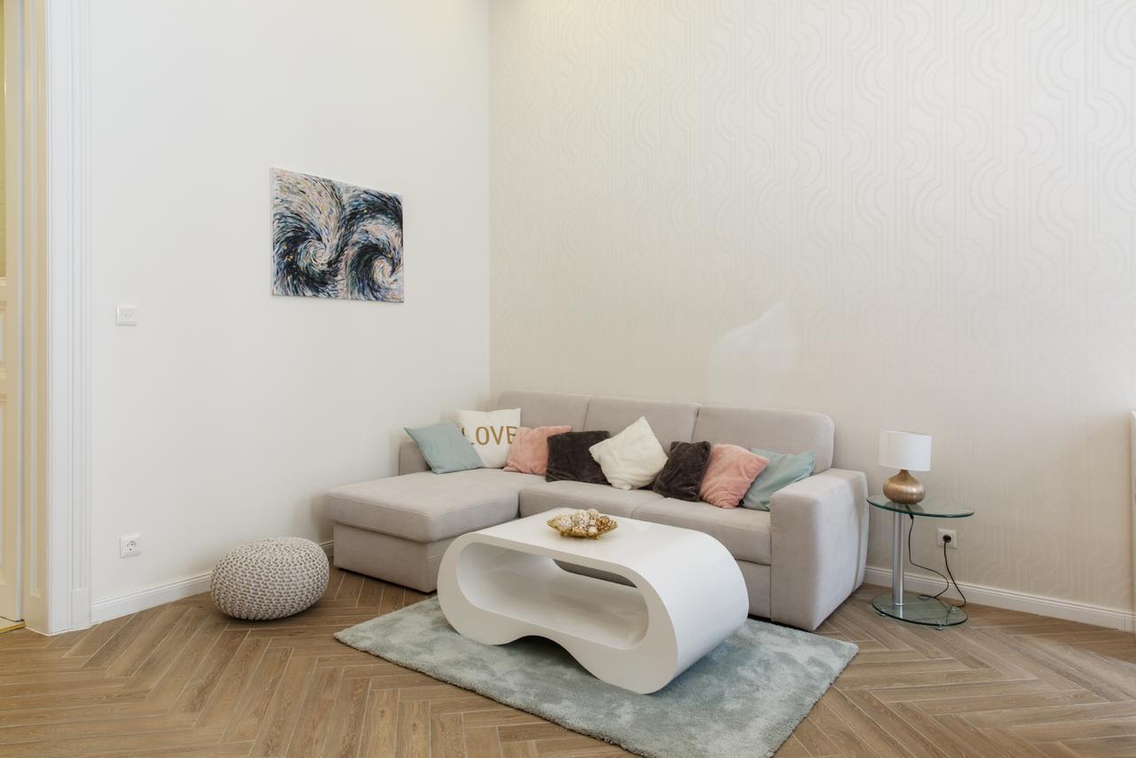 Jenny Luxury Two Bedrooms Apartment. Budapest Kültér fotó
